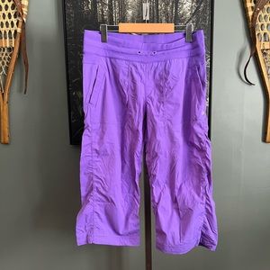 COPY - Lululemon studio crops